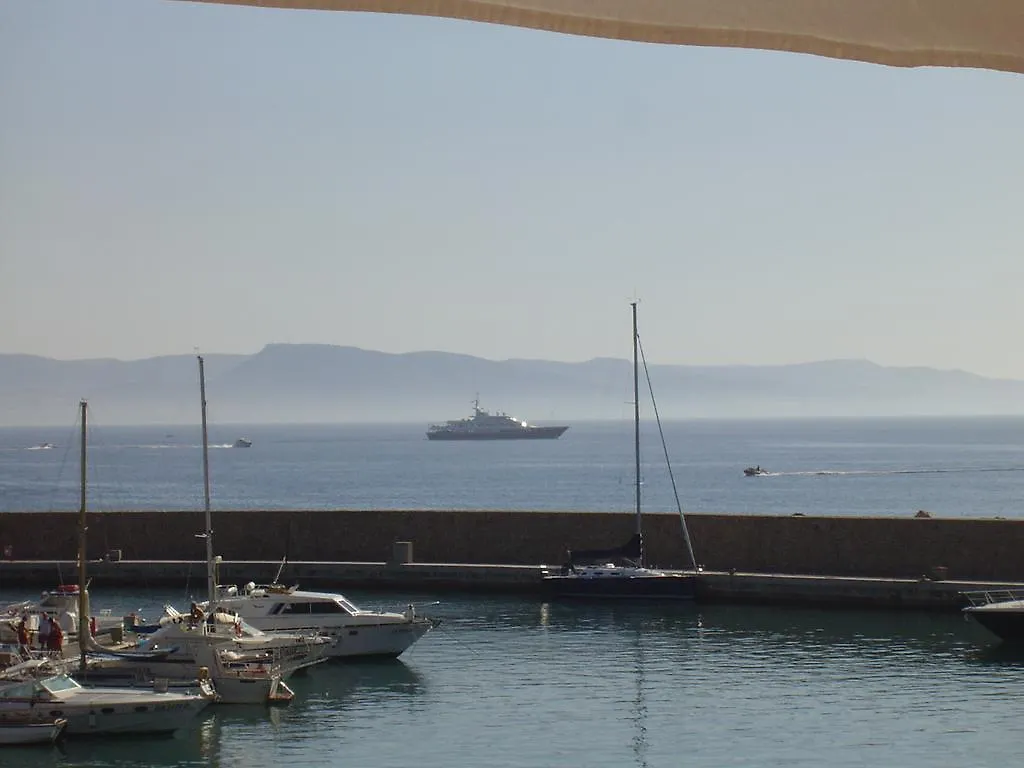 Hotel Corallo Isola Rossa  Isola Rossa (Sassari)