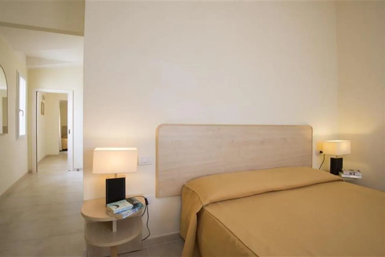 Hotel Corallo Isola Rossa  Isola Rossa (Sassari)